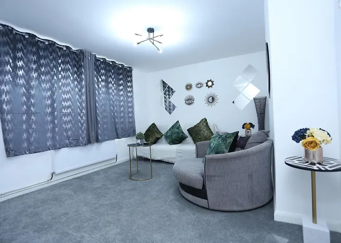 Abbeywood Apartment